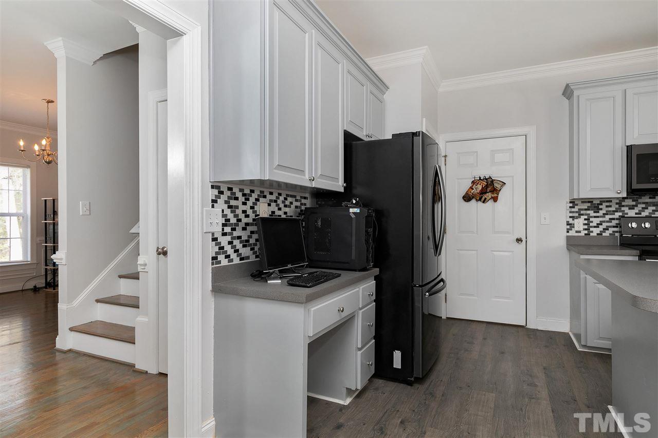 595 Durwood Drive Raleigh, NC 27603 - Photo 7 of 30