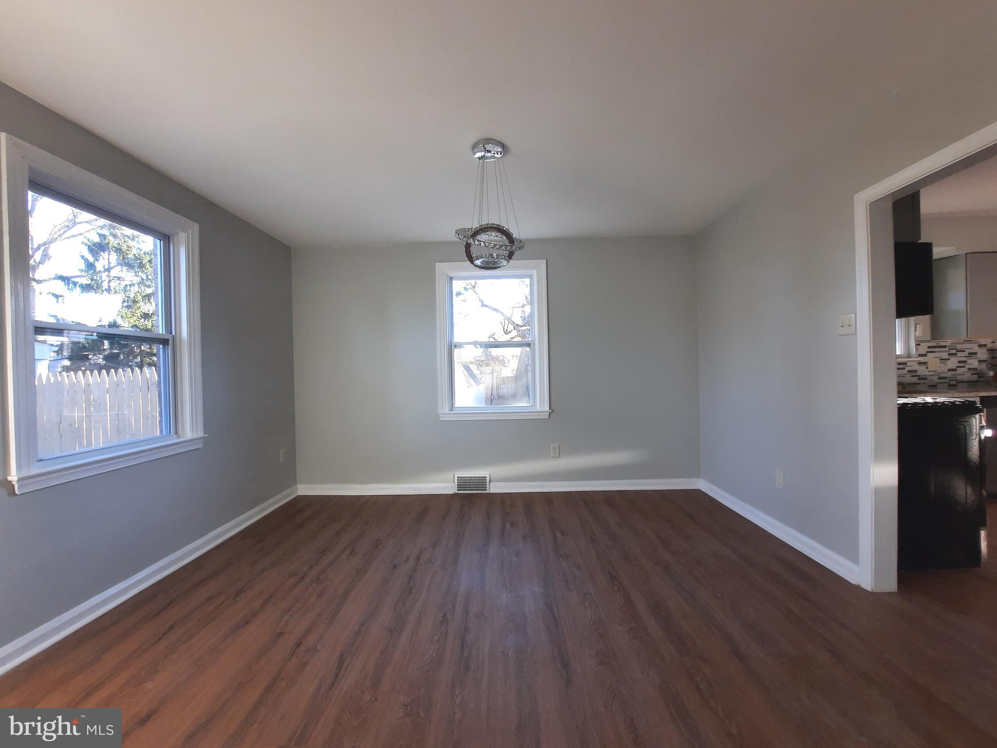 116 Garden Road Oreland, PA 19075 - Photo 11 of 46 Dining Room