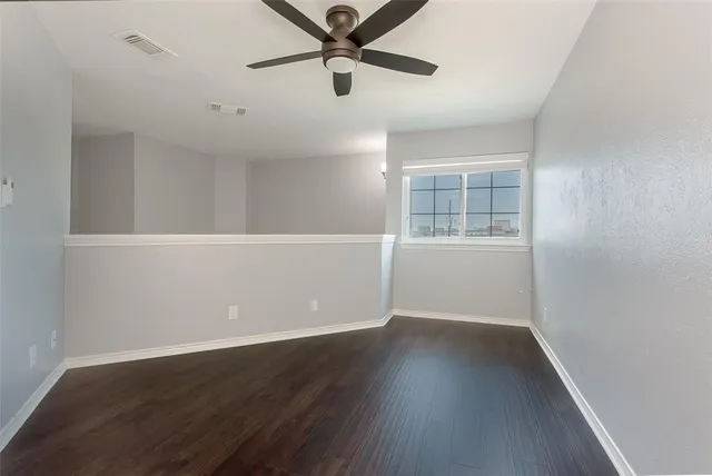 $1,295 | 1010 Allen Street, Unit 229, Dallas, TX 75204