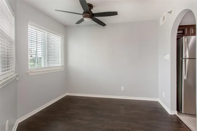 $1,295 | 1010 Allen Street, Unit 229, Dallas, TX 75204