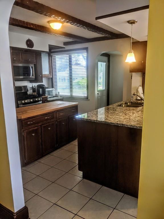 9 Wolcott Road Saugus, MA 01906 - Photo 13 of 32 Gallery Image 13