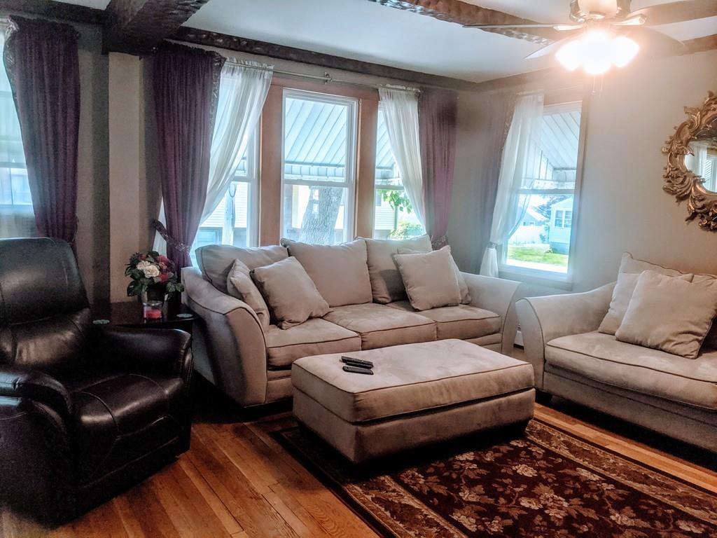 9 Wolcott Road Saugus, MA 01906 - Photo 5 of 32 Gallery Image 5