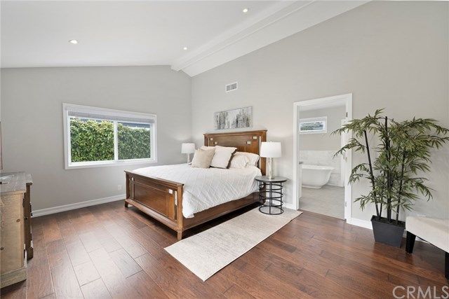 $2,125,500 | 1112 Berkshire Lane, Newport Beach, CA 92660