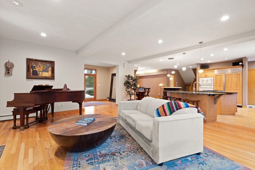 1 Stouffer Circle Andover, MA 01810 - Photo 17 of 42