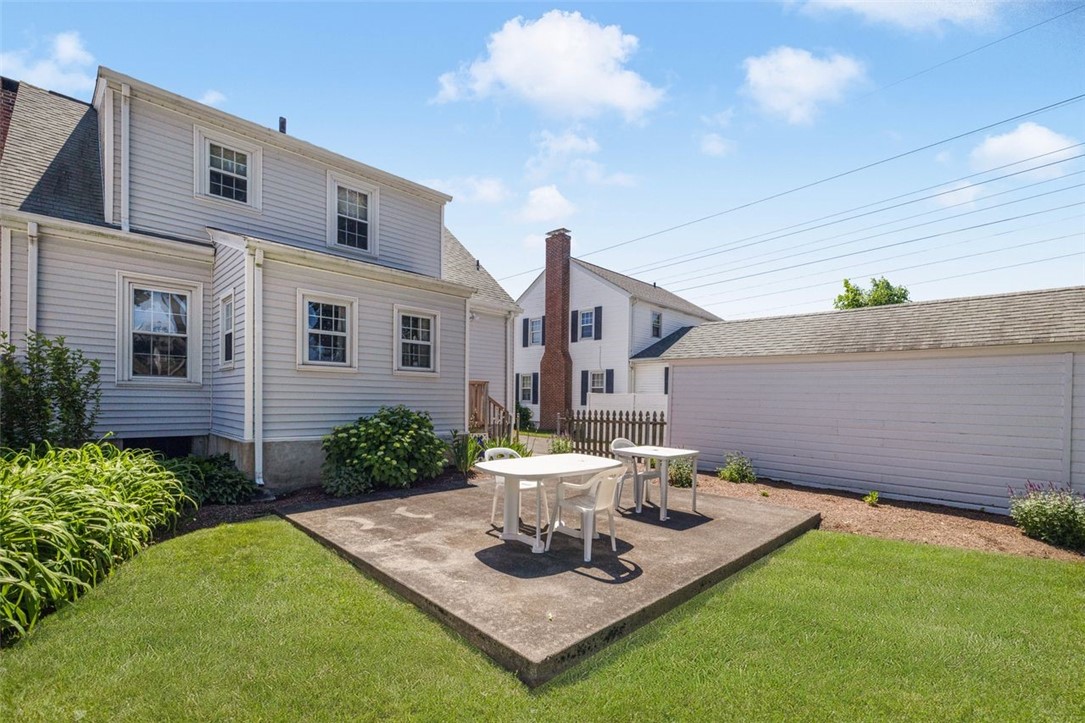 165 Woodhaven Road Pawtucket, RI 02861 - Photo 35 of 39 Gallery Image 35