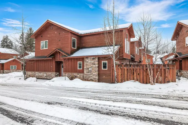 $825,000 | 609 Blue Water Circle, McCall, ID 83638