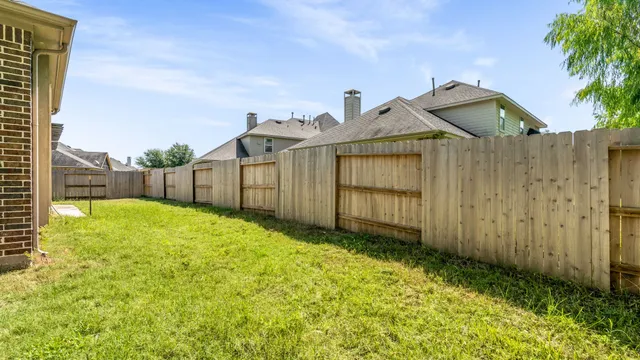 $2,800 | 8102 Little Scarlet Street, Conroe, TX 77385