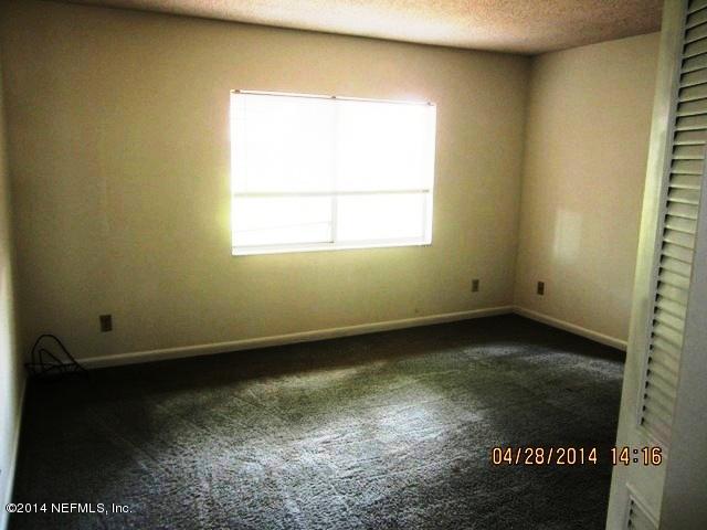 1218 The Grove Road Orange Park, FL 32073 - Photo 5 of 9 IMG_6971