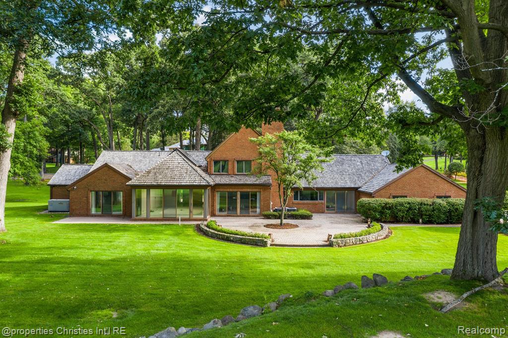 1895 Rathmor Road Bloomfield Hills, MI 48304 - Photo 14 of 58