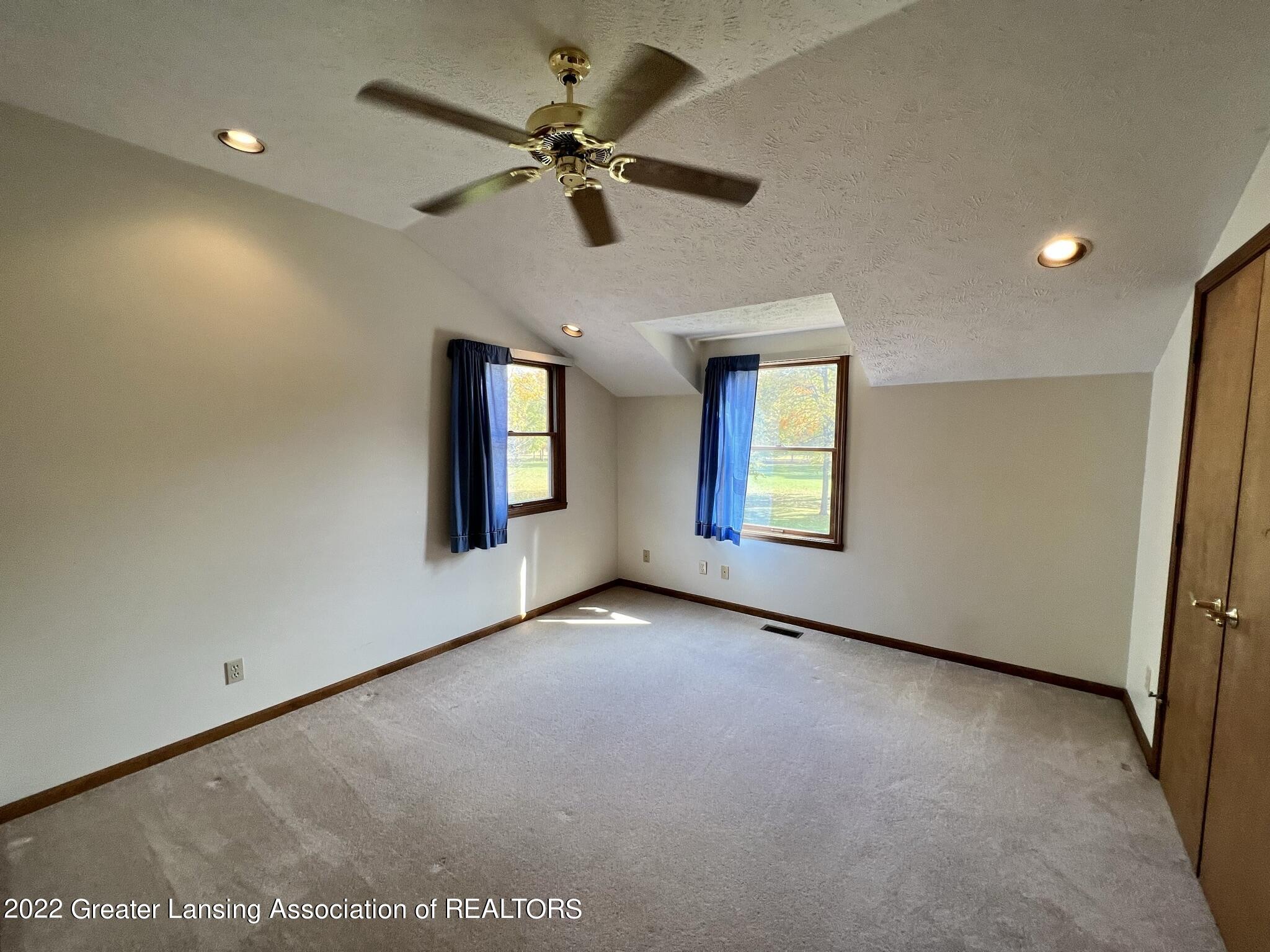 13320 Kenyon Road Grand Ledge, MI 48837 - Photo 38 of 61 IMG_5860