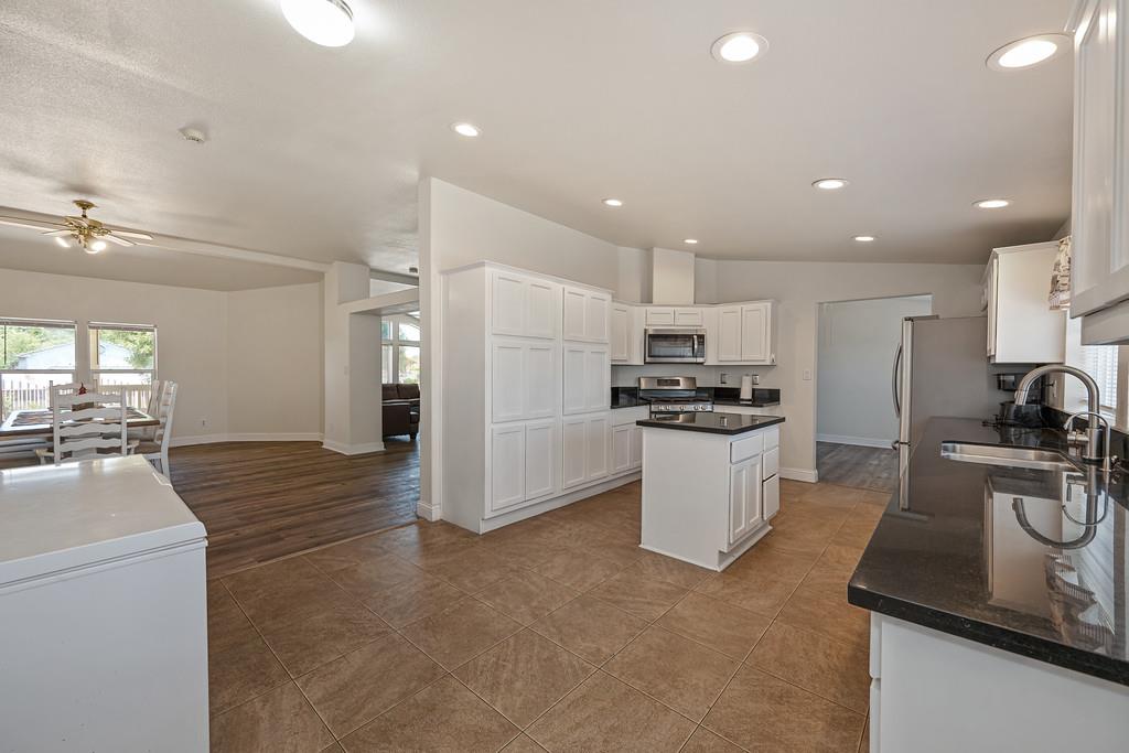 6536 14th Street Rio Linda, CA 95673 - Photo 34 of 96