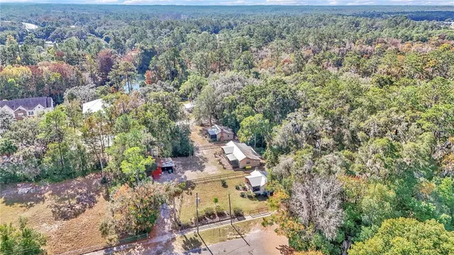 $435,000 | 20990 West Pennsylvania Avenue, Dunnellon, FL 34431