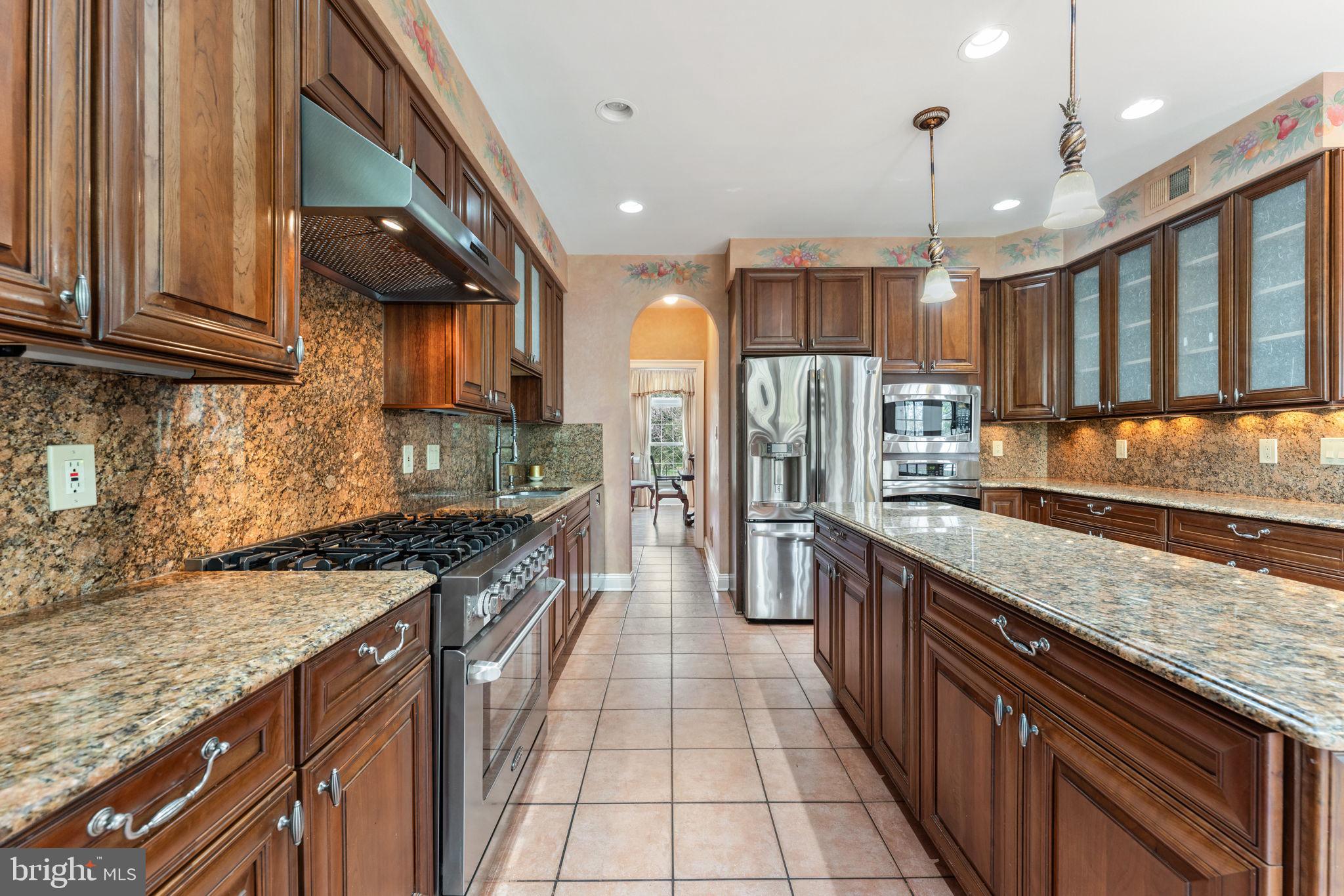 12501 Bunche Road Fairfax, VA 22030 - Photo 20 of 91 Kitchen