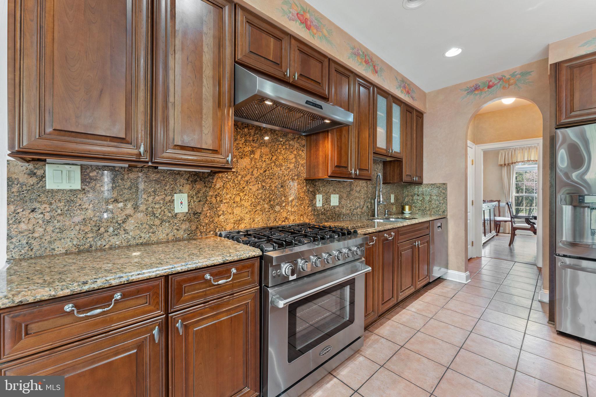 12501 Bunche Road Fairfax, VA 22030 - Photo 29 of 91 Kitchen