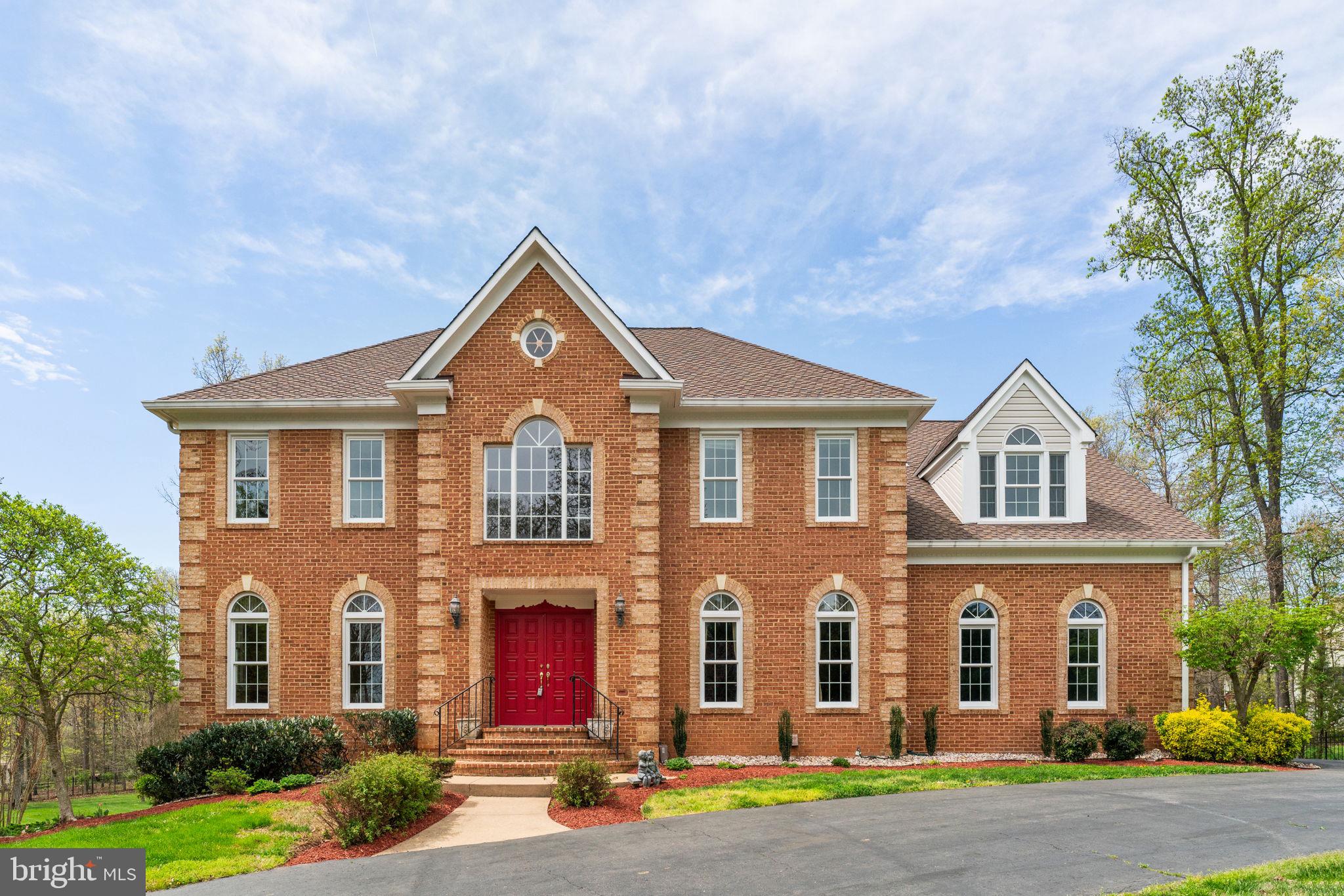 12501 Bunche Road Fairfax, VA 22030 - Photo 3 of 91 Gallery Image 3