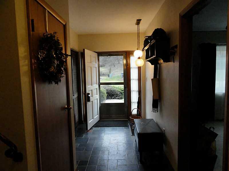 104 Kingsdale Road Churchill, PA 15221 - Photo 16 of 24 Entry/Foyer. The entry is 15 x6 , with 2 coat closets.