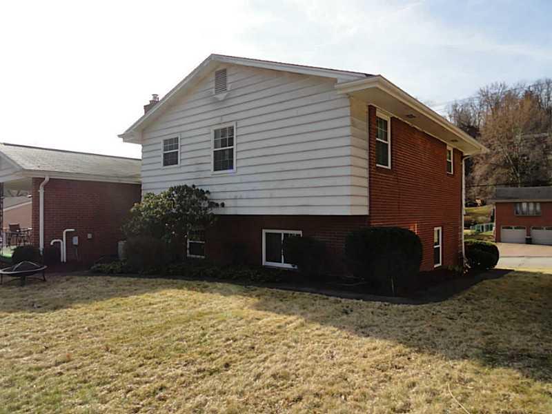 104 Kingsdale Road Churchill, PA 15221 - Photo 24 of 24 Exterior Back.