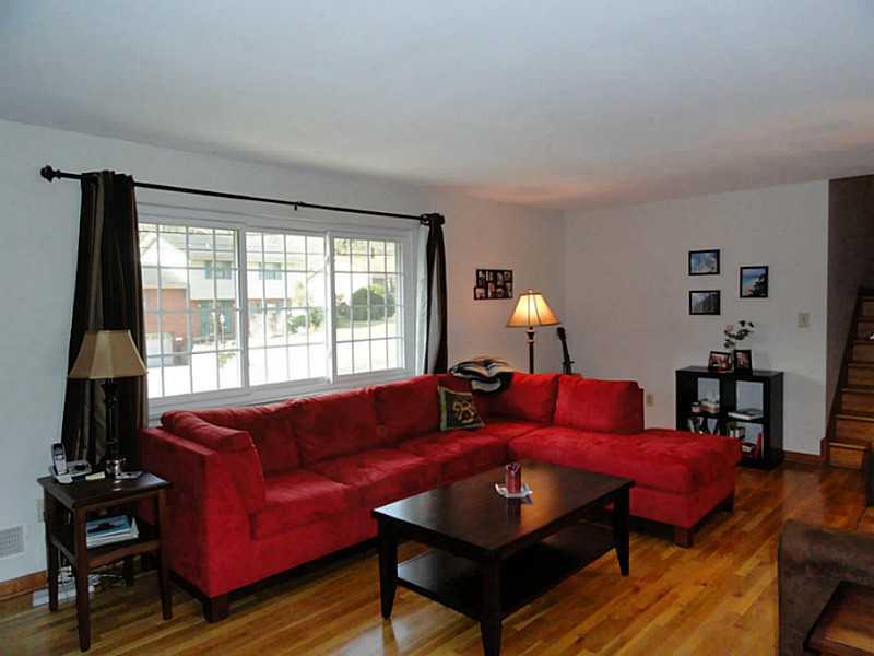 104 Kingsdale Road Churchill, PA 15221 - Photo 4 of 24 Living Room. A great room for entertaining!