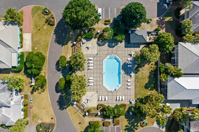 a view of lot of city