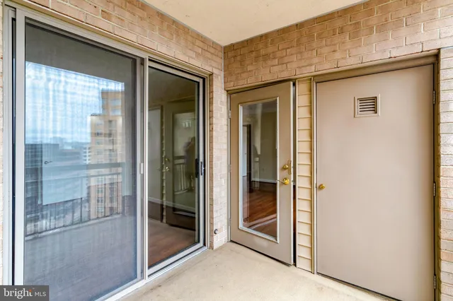 $659,000 | 901 North Monroe Street, Unit 1408, Arlington, VA 22201