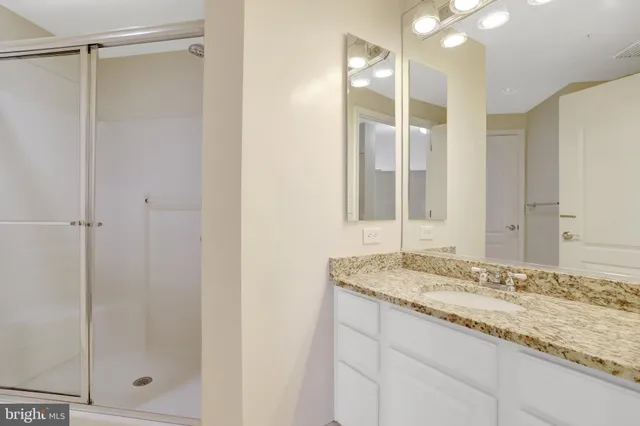 $659,000 | 901 North Monroe Street, Unit 1408, Arlington, VA 22201