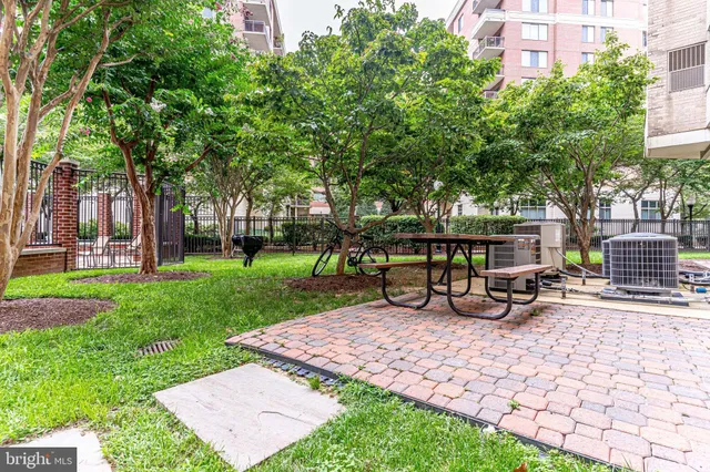 $659,000 | 901 North Monroe Street, Unit 1408, Arlington, VA 22201