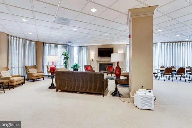 $659,000 | 901 North Monroe Street, Unit 1408, Arlington, VA 22201