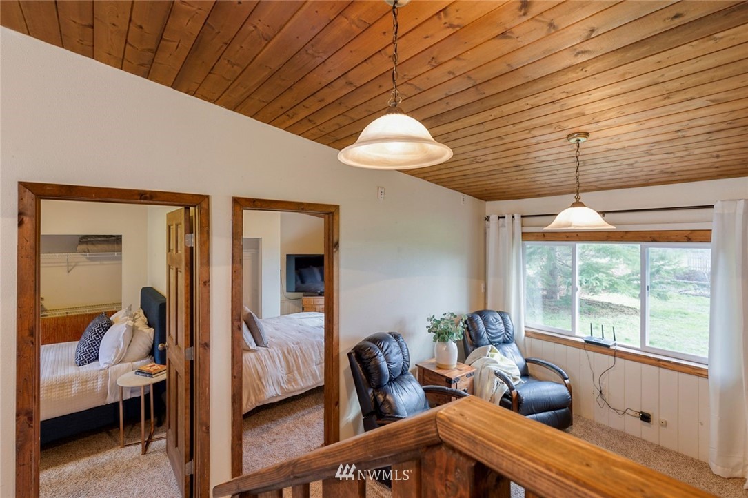191 Disney Road Nordland, WA 98358 - Photo 11 of 40 Gallery Image 11