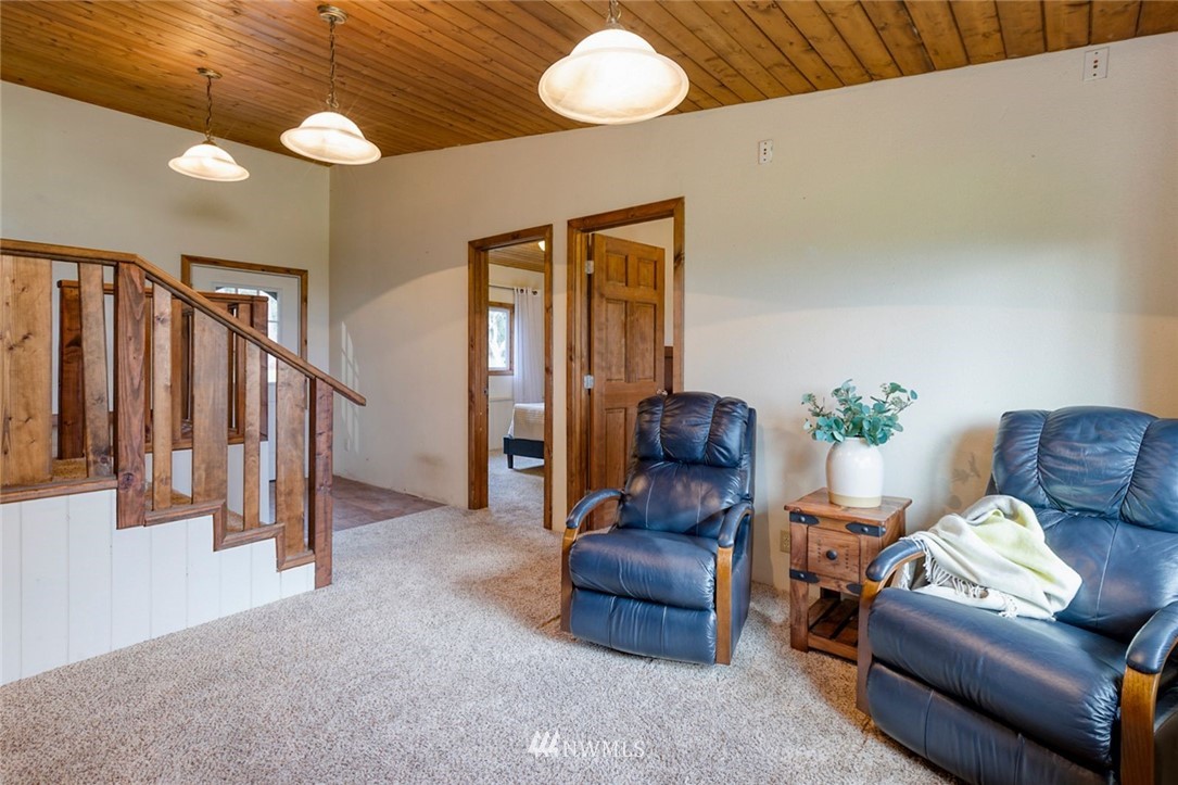 191 Disney Road Nordland, WA 98358 - Photo 12 of 40 Gallery Image 12