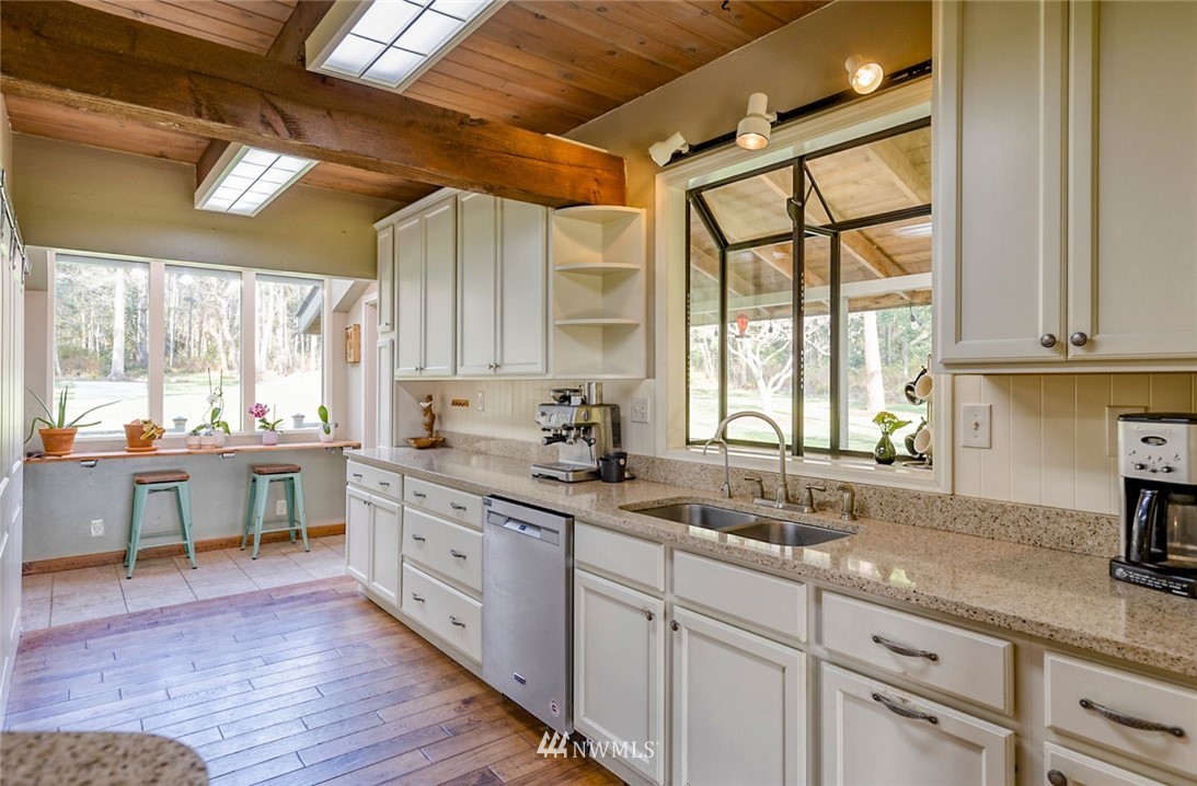 191 Disney Road Nordland, WA 98358 - Photo 24 of 40 Gallery Image 24