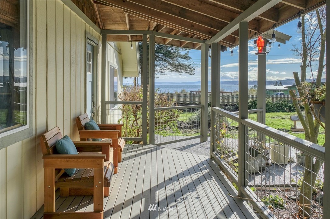 191 Disney Road Nordland, WA 98358 - Photo 4 of 40 Gallery Image 4