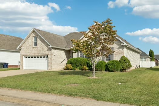 148 Brandywine Lane Springfield, TN 37172 - Photo 2 of 36