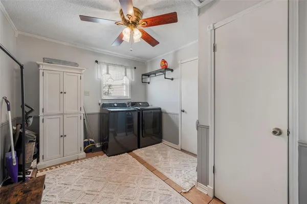a view of a storage & utility room