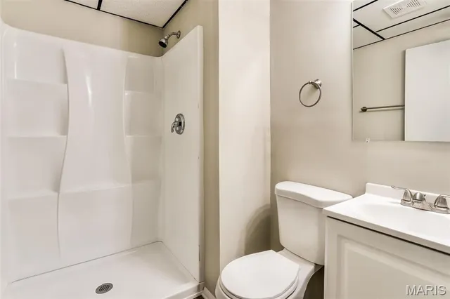 $1,855 | 1700 Birch Street, Pacific, MO 63069