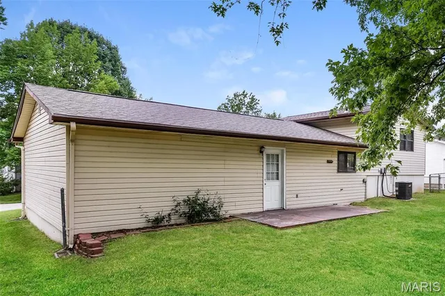 $1,855 | 1700 Birch Street, Pacific, MO 63069