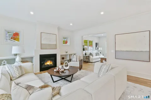 $1,899,000 | 15 Barton Road, Fairfield, CT 06824