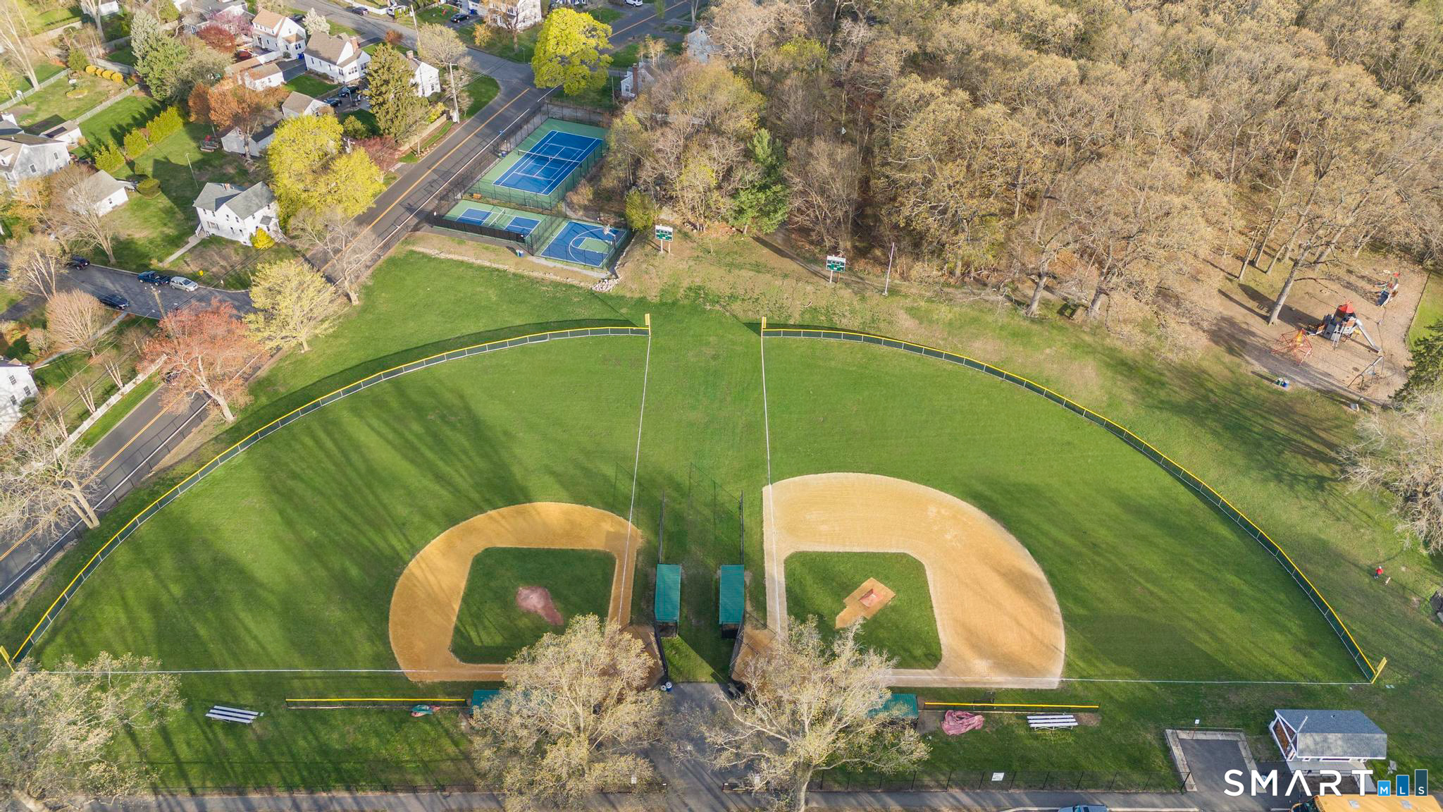 15 Barton Road Fairfield, CT 06824 - Photo 35 of 35