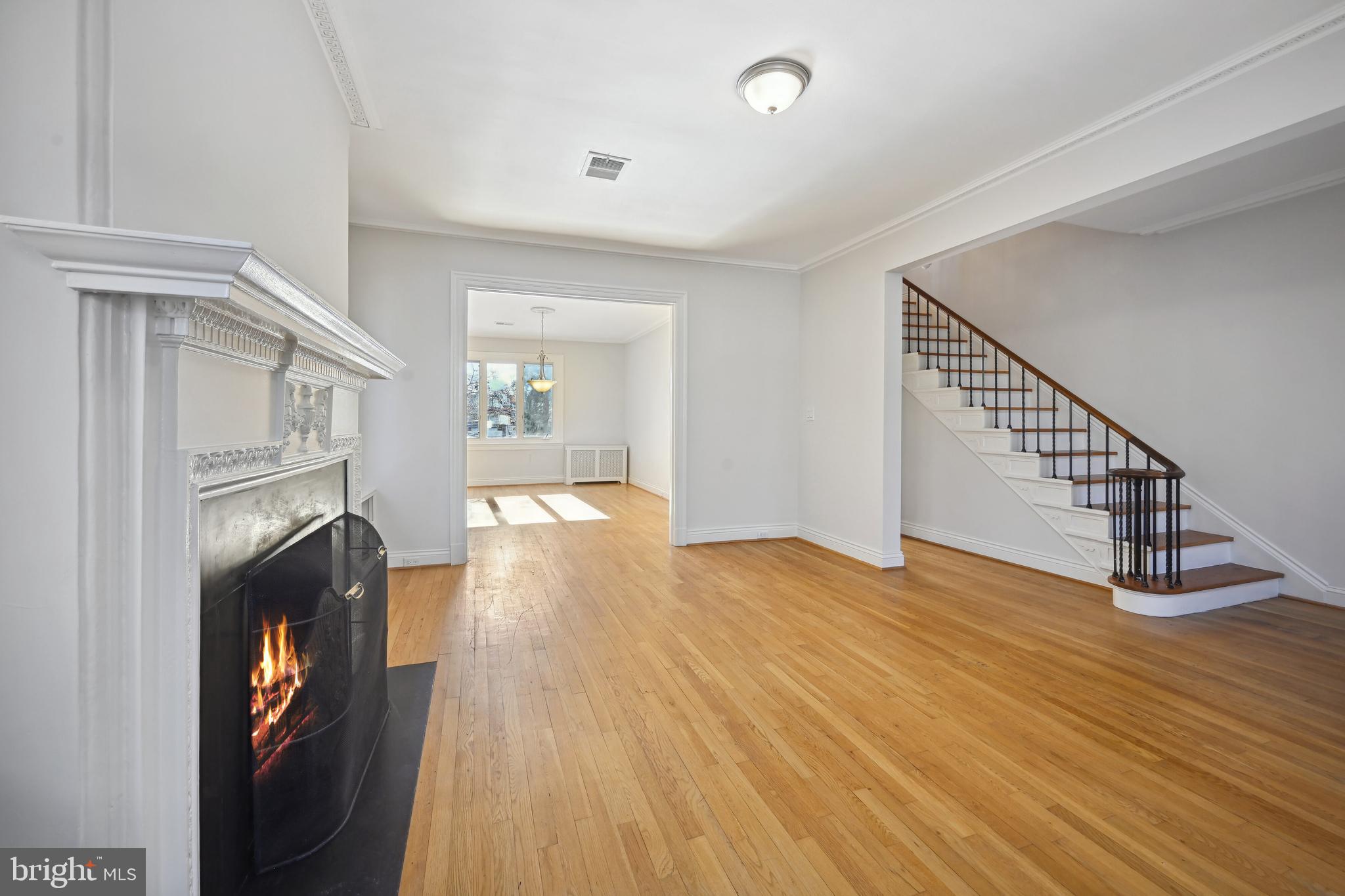 3216 Klingle Road Northwest Washington, DC 20008 - Photo 4 of 31
