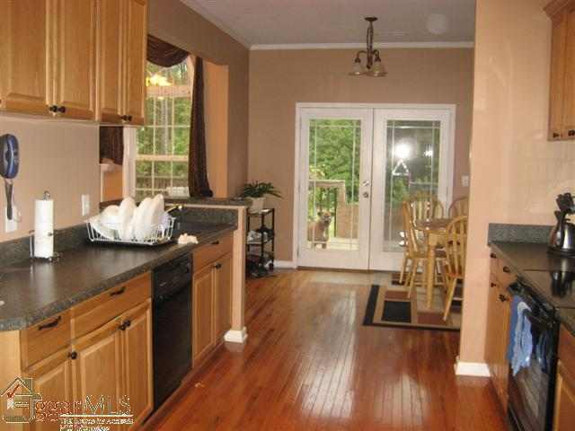 221 Richardson Road Simpsonville, SC 29680 - Photo 7 of 21