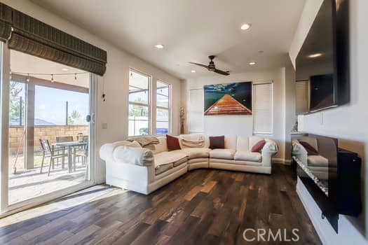7366 Rocky Point Road Jurupa Valley, CA 92509 - Photo 9 of 37