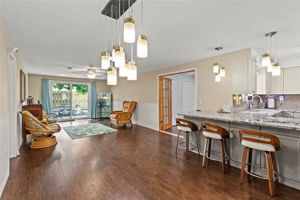 $649,000 | 6401 36th Avenue West, Bradenton, FL 34209