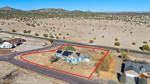 a view of a living room