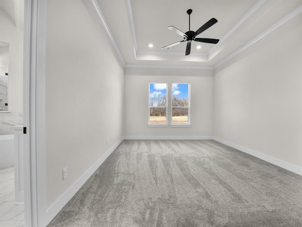 212 Desperado Way Weatherford, TX 76088 - Photo 23 of 36