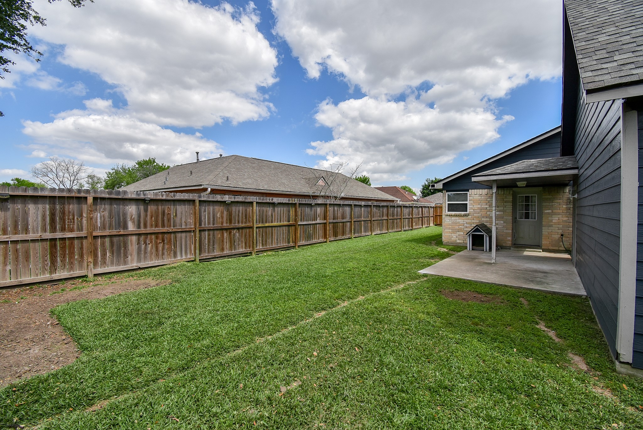 5911 Butterfly Circle Pasadena, TX 77505 - Photo 40 of 45 a view of a porch with a garden