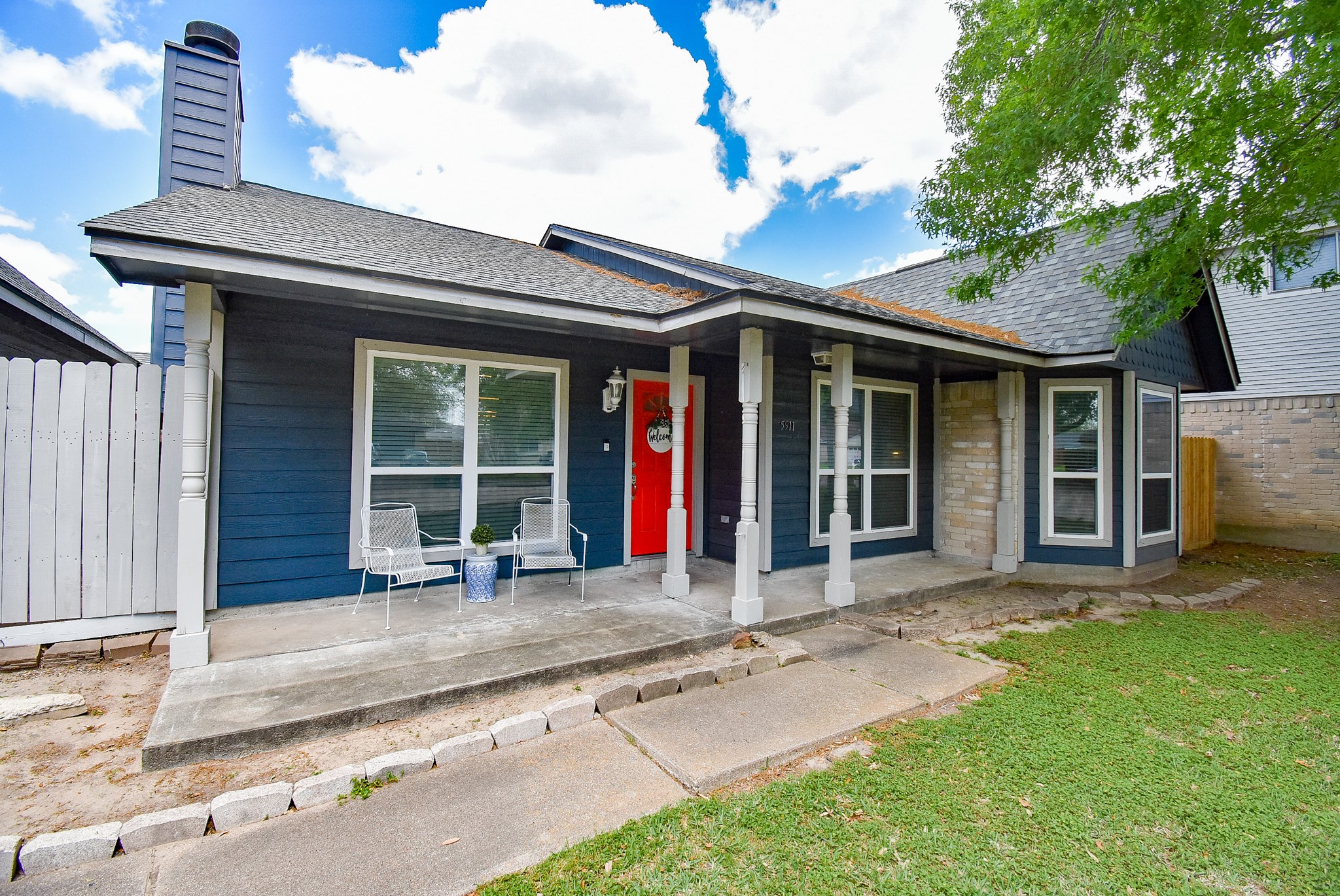 5911 Butterfly Circle Pasadena, TX 77505 - Photo 6 of 45