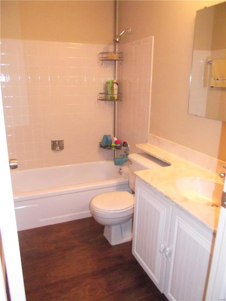 2632 Hampton Road St. Charles, MO 63303 - Photo 11 of 25 Gallery Image 11
