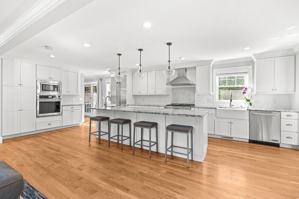 21 Willowdale Road Winchester, MA 01890 - Photo 17 of 42