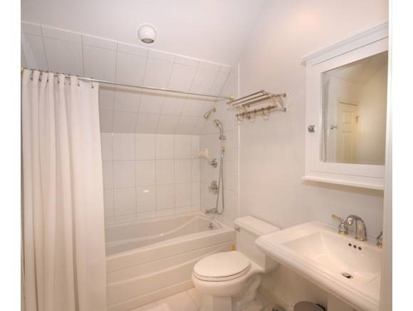 99 Flume Road Lincoln, NH 03251 - Photo 14 of 24