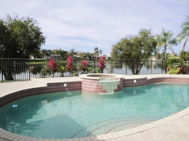 $5,200 | 5216 Northwest 109th Way, Coral Springs, FL 33076