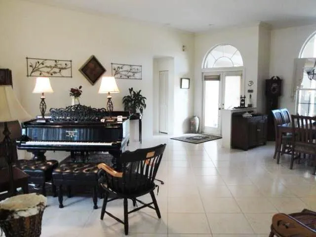 $5,200 | 5216 Northwest 109th Way, Coral Springs, FL 33076